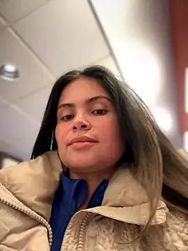 Snapshot of melanny10 chatting on January 8, 2026, 12:07 pm melanny10 online show from January 8, 2026, 12:07 pm