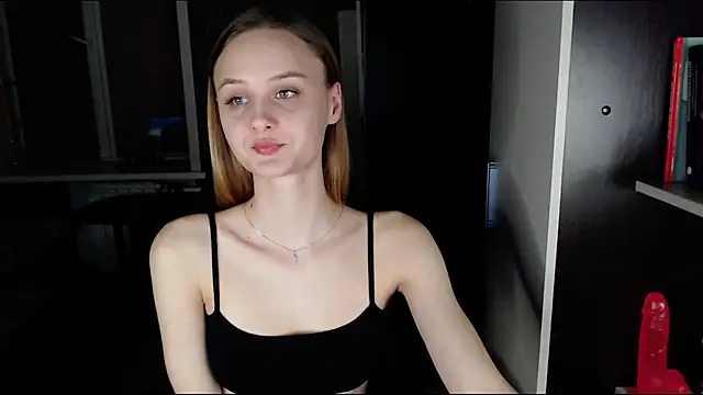 Snapshot of _Sansa_stark_ chatting on March 9, 2025, 6:43 pm  Sansa stark  online show from March 9, 2025, 6:43 pm