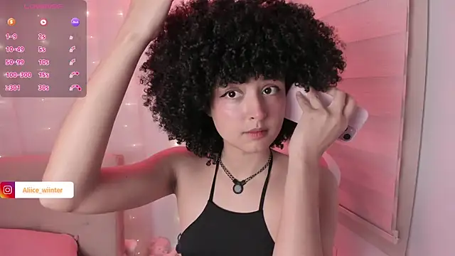 Alice winter  online show from March 27, 2026, 7:24 pm