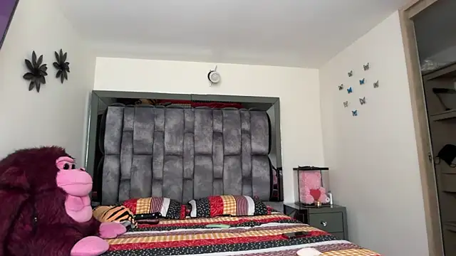 candy-sam28 online show from March 20, 2026, 2:11 pm