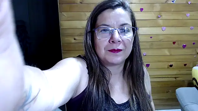 Snapshot of lilisa777 chatting on December 3, 2025, 12:51 am lilisa777 online show from December 3, 2025, 12:51 am