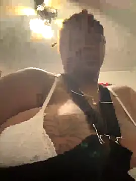 Snapshot of chacolateDemon chatting on October 30, 2025, 7:47 pm chacolateDemon online show from October 30, 2025, 7:47 pm