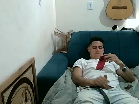 Snapshot of MARZHET1 chatting on September 13, 2025, 6:18 pm MARZHET1 online show from September 13, 2025, 6:18 pm