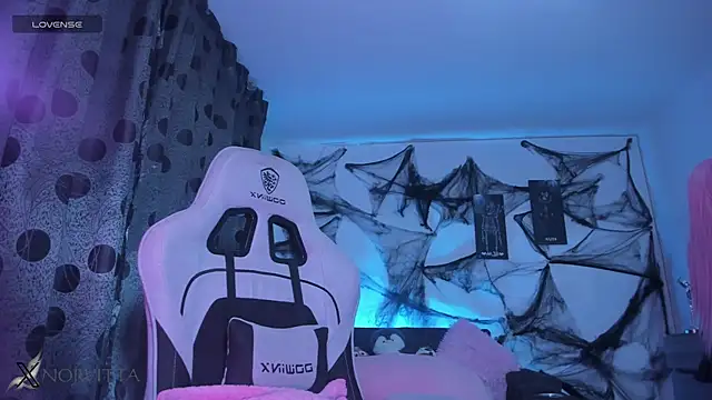 Snapshot of satanbabee chatting on October 26, 2025, 12:49 am satanbabee online show from October 26, 2025, 12:49 am