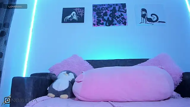 Snapshot of satanbabee chatting on November 17, 2025, 2:39 am satanbabee online show from November 17, 2025, 2:39 am