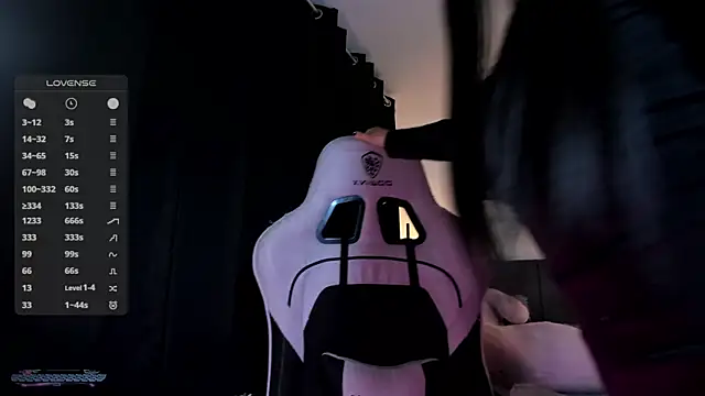 satanbabee online show from July 14, 2026, 2:05 am