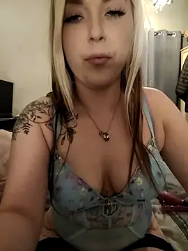 Snapshot of Kinkymilf56 chatting on February 19, 2025, 6:43 pm Kinkymilf56 online show from February 19, 2025, 6:43 pm