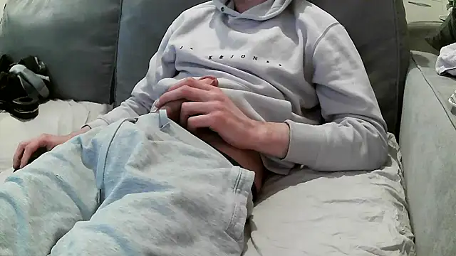 Snapshot of jeunesexi chatting on January 6, 2026, 6:22 pm jeunesexi online show from January 6, 2026, 6:22 pm