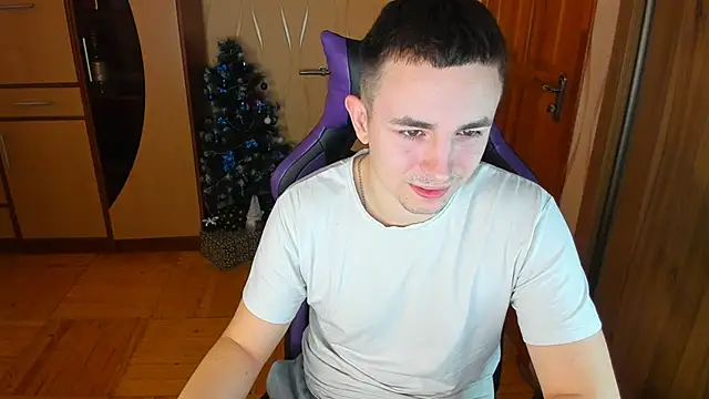 bigmark033 online show from February 13, 2025, 10:23 am