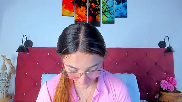 Snapshot of Ruth_harvey_ chatting on November 7, 2025, 1:44 pm Ruth harvey online show from November 7, 2025, 1:44 pm