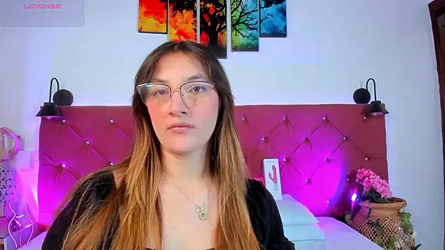 Snapshot of Ruth_harvey_ chatting on February 3, 2026, 1:38 pm Ruth harvey online show from February 3, 2026, 1:38 pm