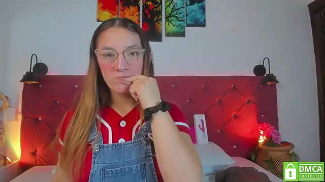 Snapshot of Ruth_harvey_ chatting on February 11, 2026, 1:27 pm Ruth harvey online show from February 11, 2026, 1:27 pm