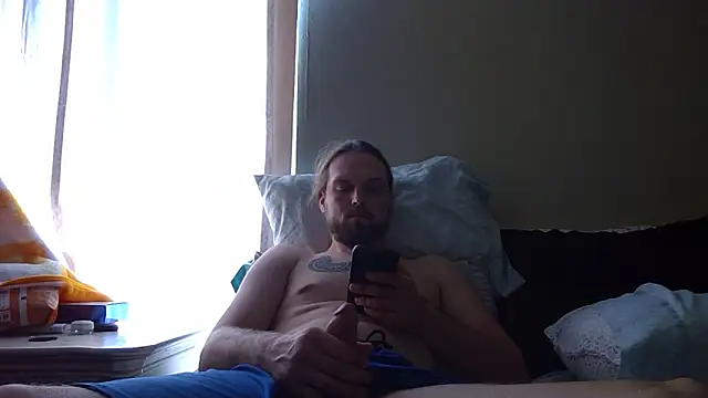 Snapshot of VitaminmanFL chatting on February 10, 2025, 5:09 pm VitaminmanFL online show from February 10, 2025, 5:09 pm