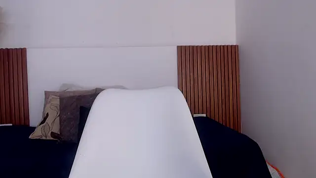 Dakotagloss online show from March 13, 2025, 9:26 pm