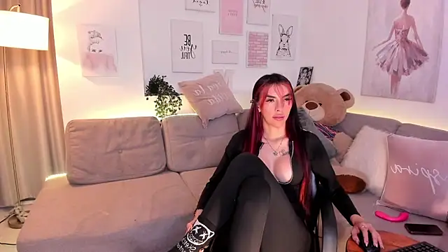 Snapshot of Nicolle_foxy chatting on February 13, 2025, 3:18 am Nicolle foxy online show from February 13, 2025, 3:18 am