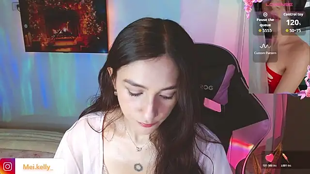 Snapshot of Mei_Kelly chatting on December 2, 2025, 12:05 am Mei Kelly online show from December 2, 2025, 12:05 am