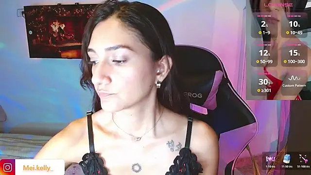 Snapshot of Mei_Kelly chatting on December 15, 2025, 11:31 pm Mei Kelly online show from December 15, 2025, 11:31 pm