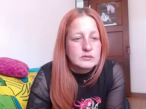 ViioletaMora online show from October 24, 2025, 5:53 pm