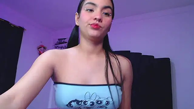 Ariel Zeo1 online show from April 17, 2026, 7:39 pm