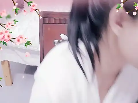 xiaoxuer online show from March 19, 2025, 4:47 am