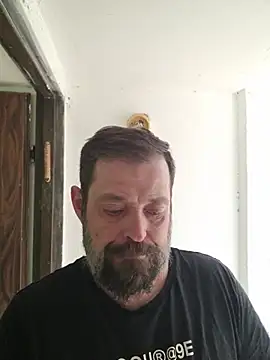 zefside42 online show from December 14, 2025, 11:04 am