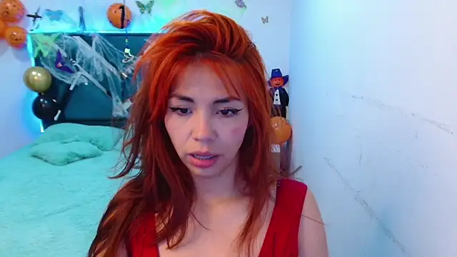 Aylinn diaz online show from October 29, 2025, 1:46 pm