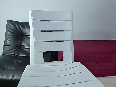 Snapshot of Milk_anastasia chatting on December 17, 2025, 9:10 pm Milk anastasia online show from December 17, 2025, 9:10 pm