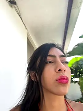 Snapshot of Ema_azel chatting on September 14, 2025, 3:11 pm Ema azel online show from September 14, 2025, 3:11 pm