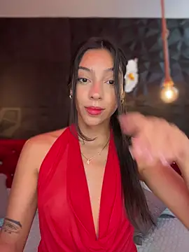 Snapshot of Ema_azel chatting on November 4, 2025, 1:43 pm Ema azel online show from November 4, 2025, 1:43 pm