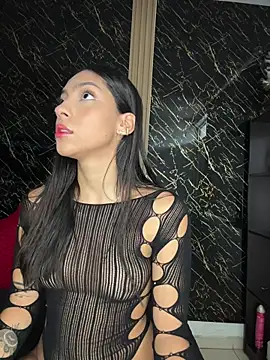 Snapshot of Ema_azel chatting on November 14, 2025, 2:05 pm Ema azel online show from November 14, 2025, 2:05 pm