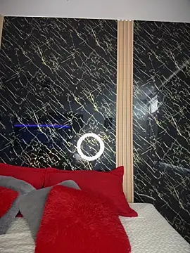 Snapshot of Ema_azel chatting on November 21, 2025, 1:54 pm Ema azel online show from November 21, 2025, 1:54 pm