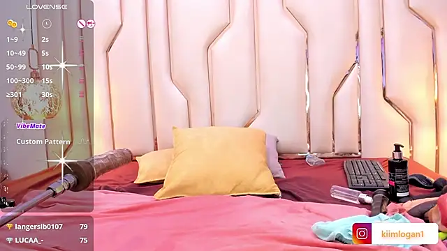 KiimLogan online show from February 5, 2025, 6:26 pm