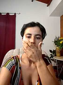 kanela3434 online show from October 31, 2025, 11:17 pm