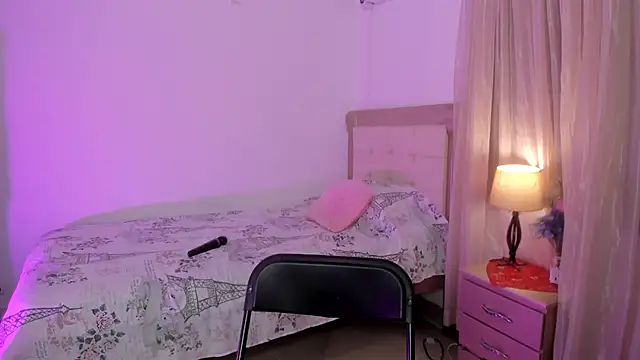 vale kross online show from March 13, 2025, 1:29 pm