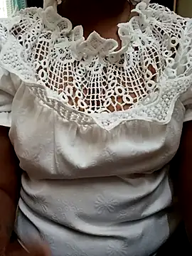 Im Cute online show from March 15, 2025, 8:37 am