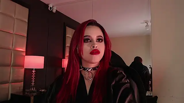 EvaaFoxxy1 online show from February 17, 2025, 6:04 pm