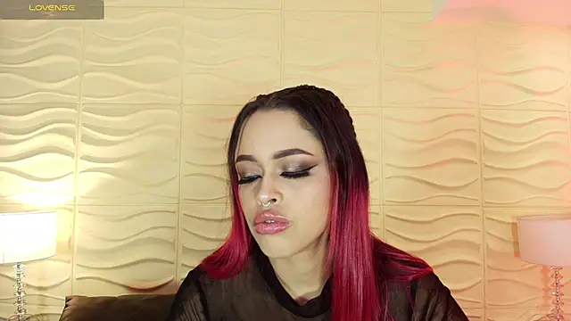 EvaaFoxxy1 online show from November 5, 2025, 12:05 pm