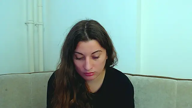 Helen Adams  online show from December 17, 2024, 10:44 am