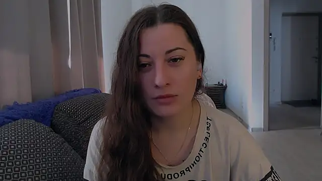 Snapshot of Helen_Adams_ chatting on July 10, 2026, 6:07 am Helen Adams online show from July 10, 2026, 6:07 am