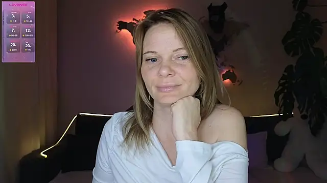 Snapshot of Sam_Klaus chatting on June 3, 2026, 7:08 pm Sam Klaus online show from June 3, 2026, 7:08 pm