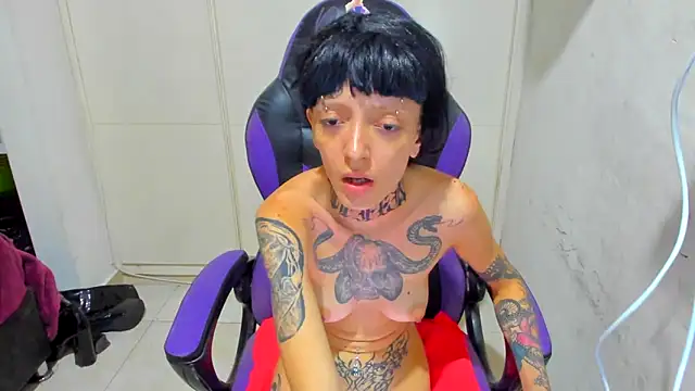 barbara anal squirt  online show from January 27, 2025, 11:33 pm