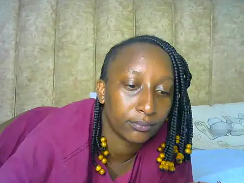 CarlaBeckky online show from January 7, 2025, 9:46 pm