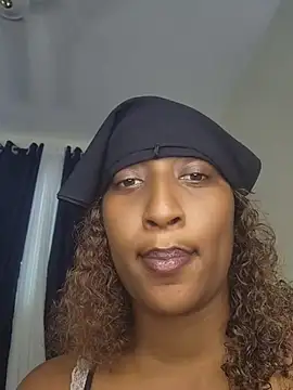 Snapshot of CarlaBeckky chatting on June 13, 2026, 2:26 pm CarlaBeckky online show from June 13, 2026, 2:26 pm