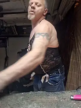 MagicAdmiralty5 online show from December 14, 2025, 6:52 am