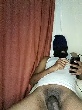 Snapshot of Gifttheskimaskboy chatting on December 2, 2024, 2:31 am Gifttheskimaskboy online show from December 2, 2024, 2:31 am