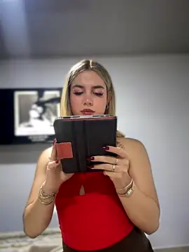 Jules Anderson online show from October 19, 2025, 2:12 am