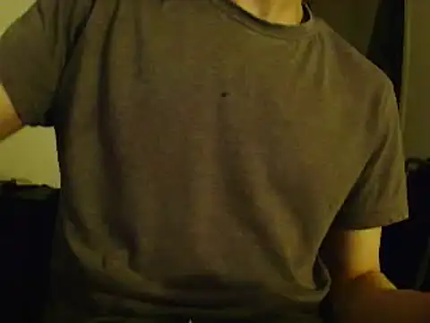 L0cKyseven77 online show from March 4, 2025, 11:43 pm