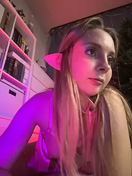 oceaneyesbb online show from December 25, 2024, 5:47 pm