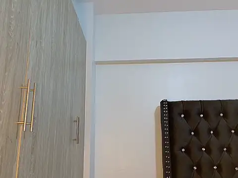 online bestie online show from December 2, 2024, 6:41 am