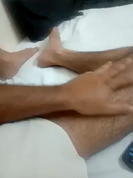 sexoooj online show from September 24, 2025, 4:21 pm